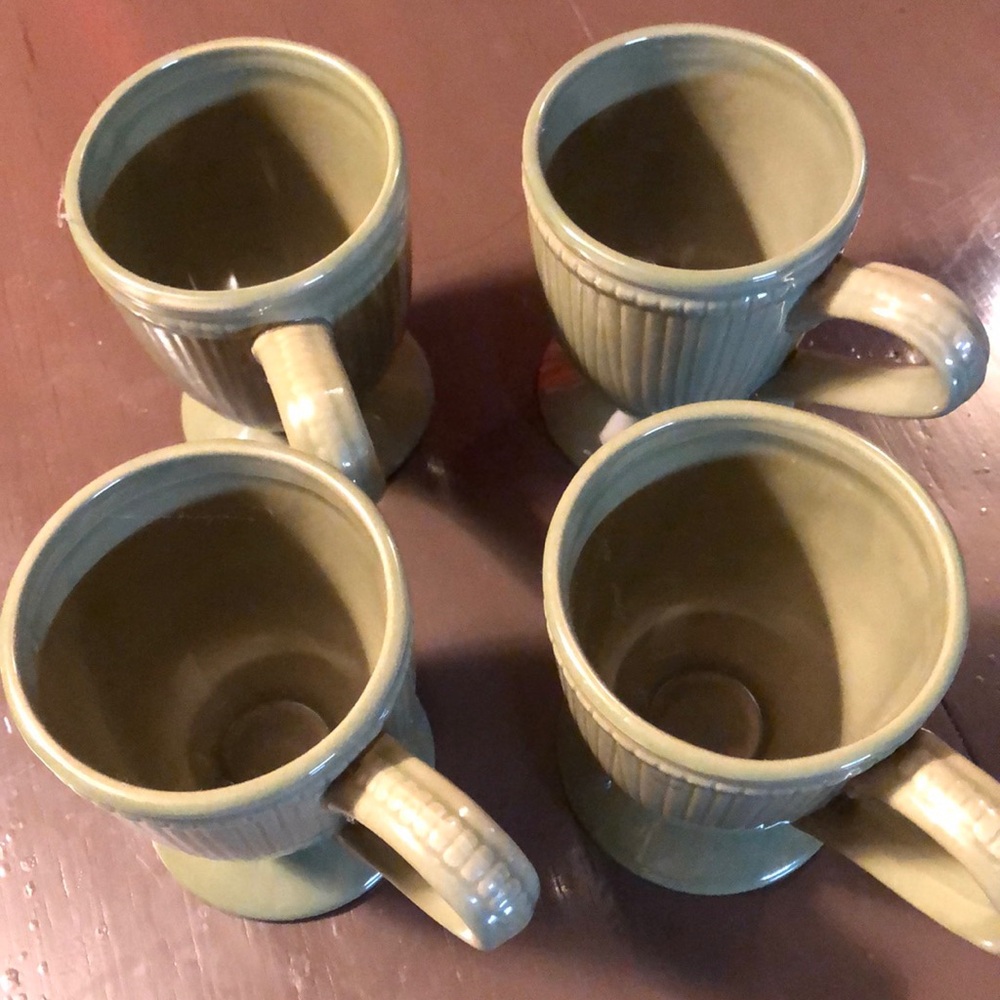Set of 4 Vintage CKA Coffee Mug Green corrugated